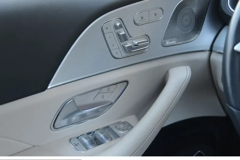 Mercedes-Benz GLE 350 (Clasa GLE) din 2024 cu 21.606 km - oferta MER237190 - foto 11