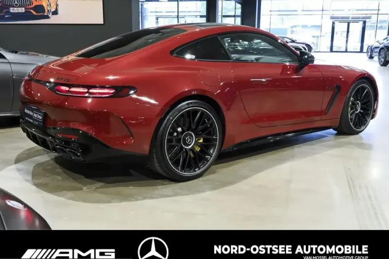 Mercedes-Benz AMG GT (Clasa GT) din 2023 cu 3.395 km - oferta MER237192 - foto 4