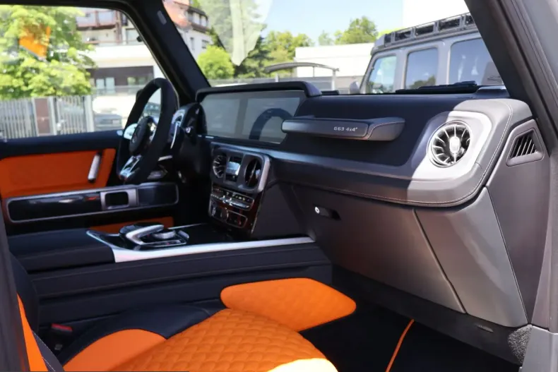 Mercedes-Benz G 63 AMG (Clasa G) din 2023 cu 2.500 km - oferta MER237193 - foto 1