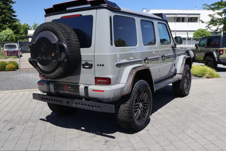 Mercedes-Benz G 63 AMG (Clasa G) din 2023 cu 2.500 km - oferta MER237193 - foto 4
