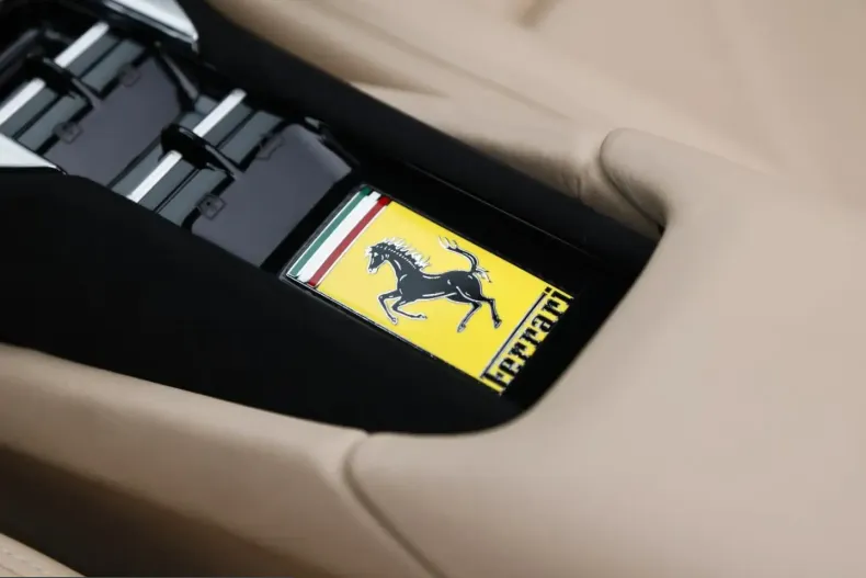 Ferrari 296 GTS din 2023 cu 4.300 km - oferta FER237198 - foto 17