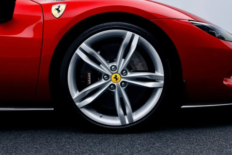 Ferrari 296 GTS din 2023 cu 4.300 km - oferta FER237198 - foto 30