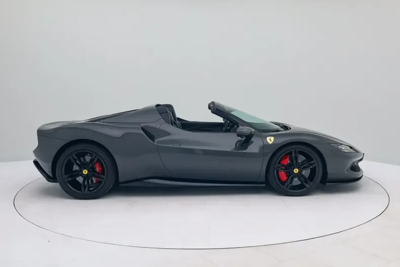 Ferrari 296 GTS din 2024 cu 4.349 km - oferta FER237199 - foto 5
