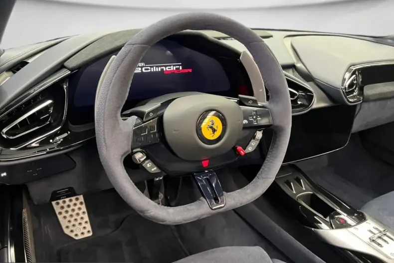 Ferrari 12Cilindri din 2025 cu 3.030 km - oferta FER237200 - foto 7
