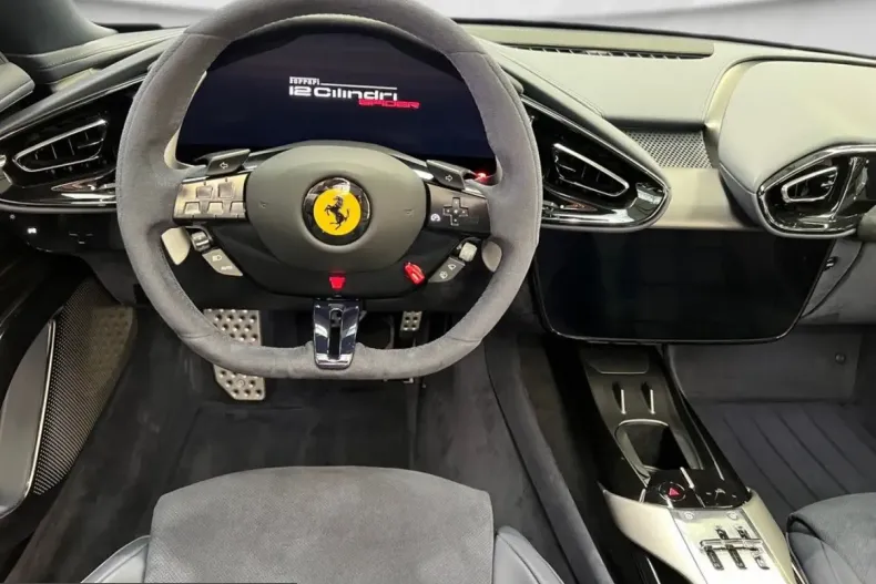 Ferrari 12Cilindri din 2025 cu 3.030 km - oferta FER237200 - foto 11