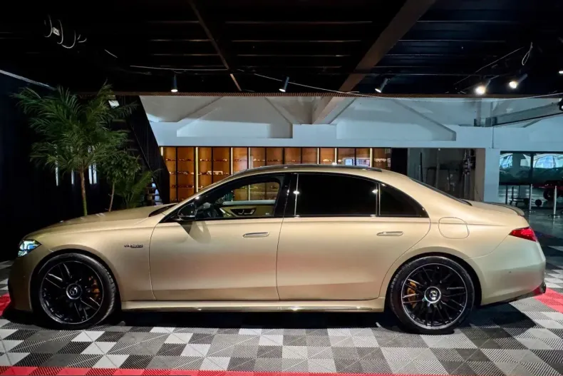 Mercedes-Benz S 63 AMG (Clasa S) din 2024 cu 25.331 km - oferta MER237217 - foto 8
