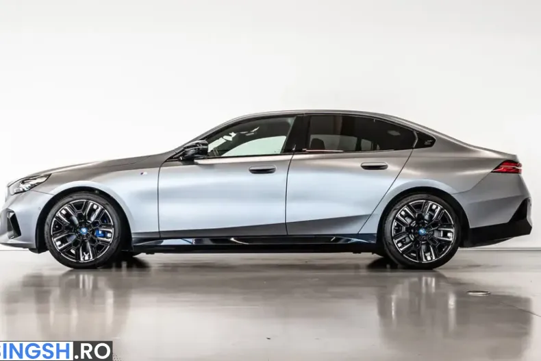 BMW i5 (Seria 5) din 2023 cu 49.888 km - oferta BMW237218 - foto 13