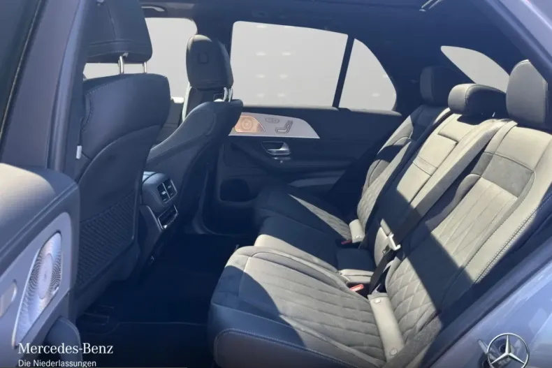 Mercedes-Benz GLE 63 AMG (Clasa GLE) din 2025 cu 15.980 km - oferta MER237233 - foto 14