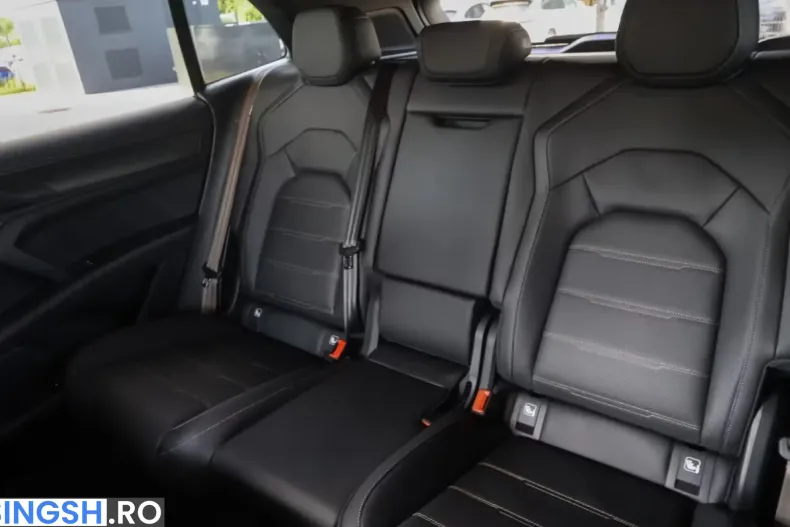 Porsche Cayenne din 2026 cu 51 km - oferta POR237236 - foto 23