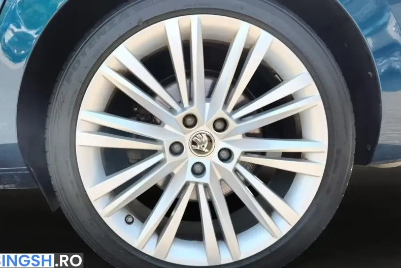 Skoda Superb din 2023 cu 73.700 km - oferta SKO237240 - foto 5