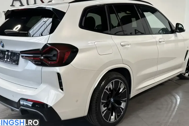 BMW iX3 (Seria X) din 2022 cu 52.750 km - oferta BMW237257 - foto 2