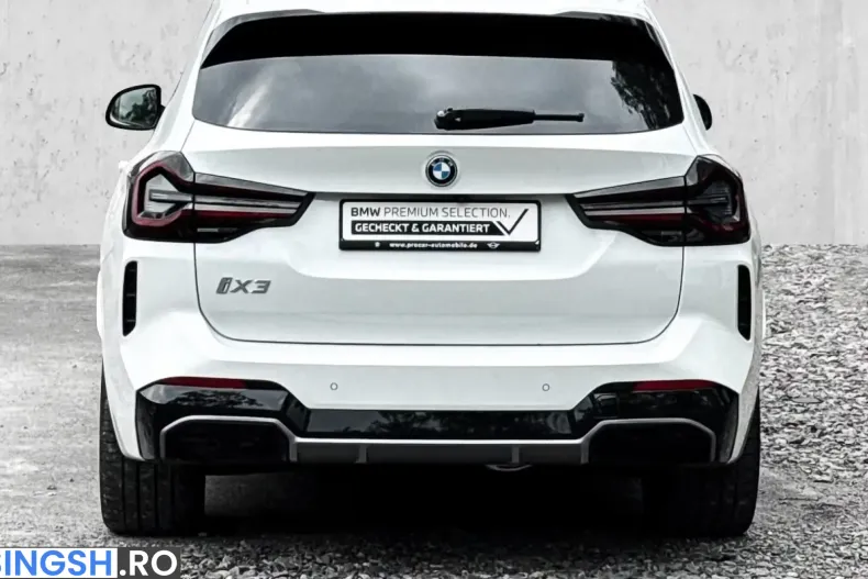 BMW iX3 (Seria X) din 2024 cu 44.400 km - oferta BMW237258 - foto 2
