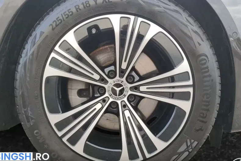 Mercedes-Benz E 220 (Clasa E) din 2025 cu 29.983 km - oferta MER237262 - foto 7
