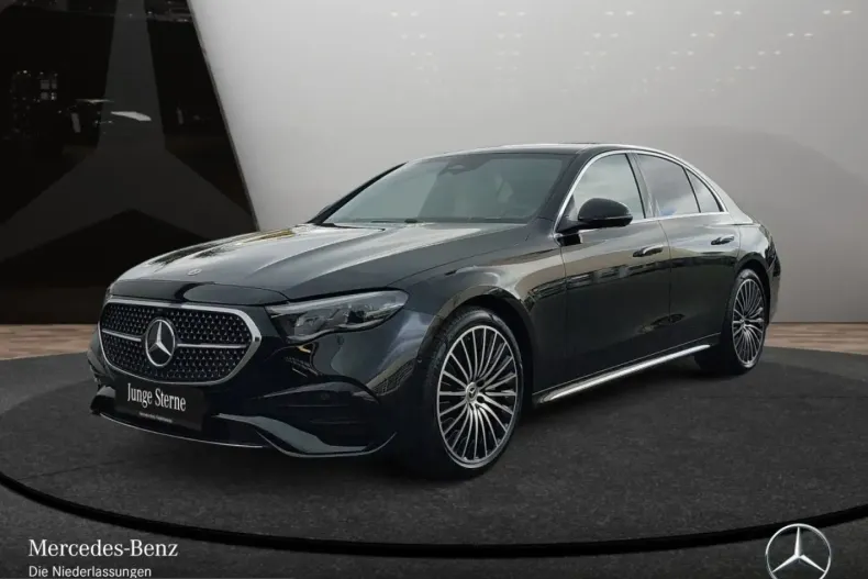 Mercedes-Benz E 220 (Clasa E) din 2025 cu 2.865 km - oferta MER237264 - foto 1