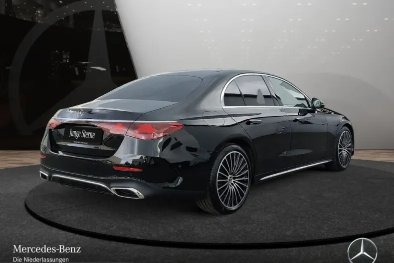 Mercedes-Benz E 220 (Clasa E) din 2025 cu 2.865 km - oferta MER237264 - foto 6