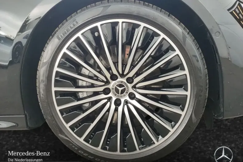 Mercedes-Benz E 220 (Clasa E) din 2025 cu 2.865 km - oferta MER237264 - foto 7