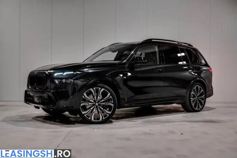 BMW X7 (Seria X) din 2026 cu 51 km - oferta BMW237280 - foto 1