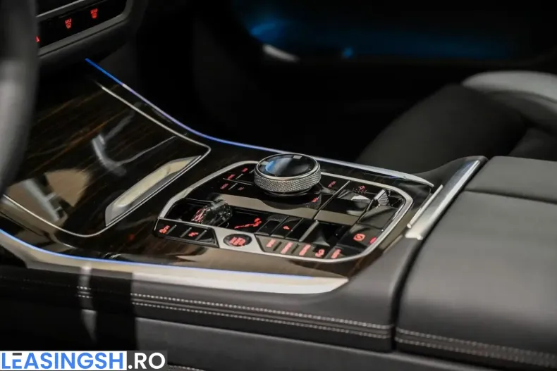 BMW X7 (Seria X) din 2026 cu 51 km - oferta BMW237280 - foto 7