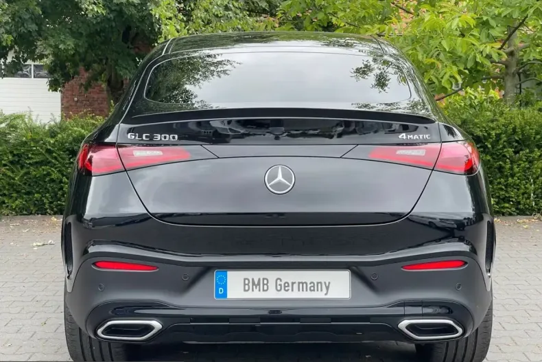 Mercedes-Benz GLC 300 (Clasa GLC) din 2026 cu 51 km - oferta MER237283 - foto 2