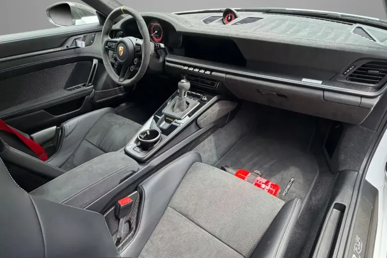 Porsche 911 din 2025 cu 2.000 km - oferta POR237288 - foto 14