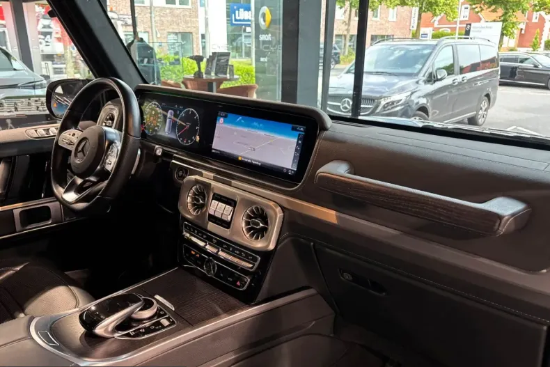 Mercedes-Benz G 400 (Clasa G) din 2023 cu 81.000 km - oferta MER237292 - foto 6