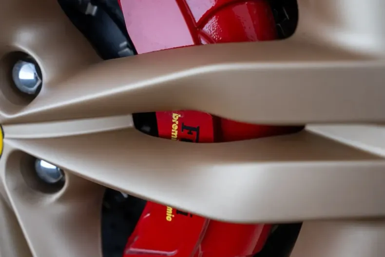 Ferrari 296 GTB din 2023 cu 6.000 km - oferta FER237294 - foto 13