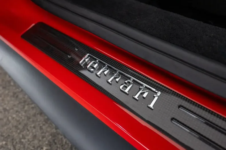 Ferrari 296 GTB din 2023 cu 6.000 km - oferta FER237294 - foto 27