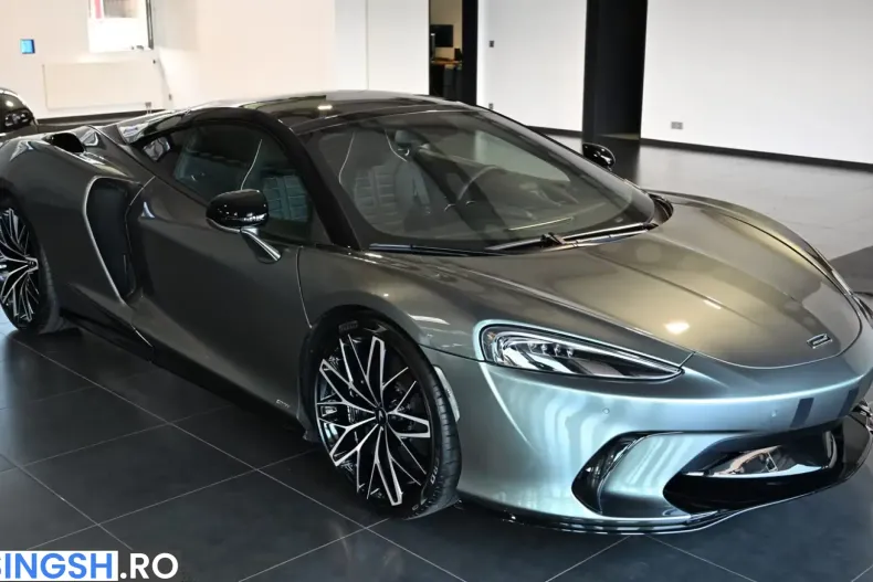 McLaren GTS din 2026 cu 2.100 km - oferta MCL237295 - foto 1