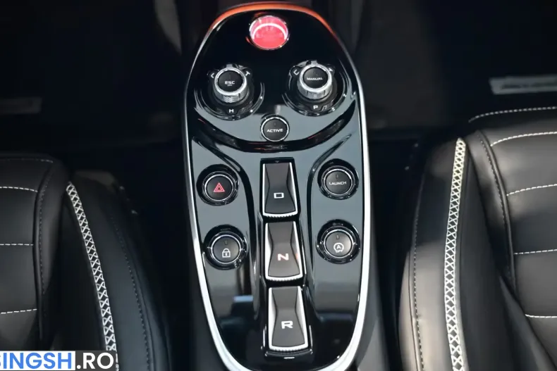 McLaren GTS din 2026 cu 2.100 km - oferta MCL237295 - foto 20