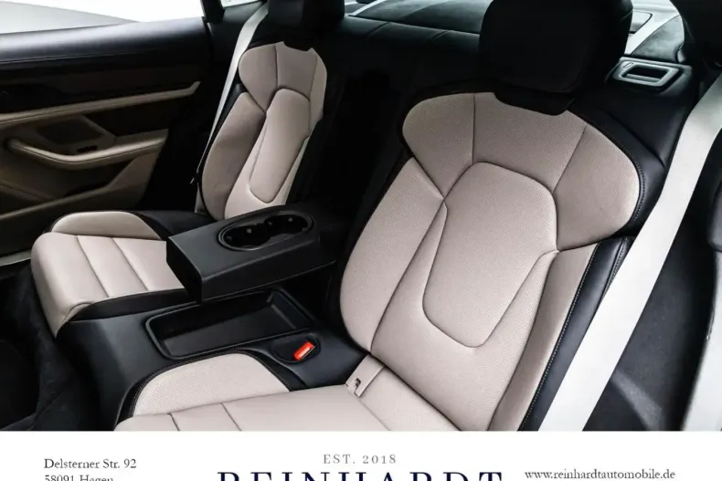 Porsche Taycan din 2024 cu 34.927 km - oferta POR237298 - foto 17