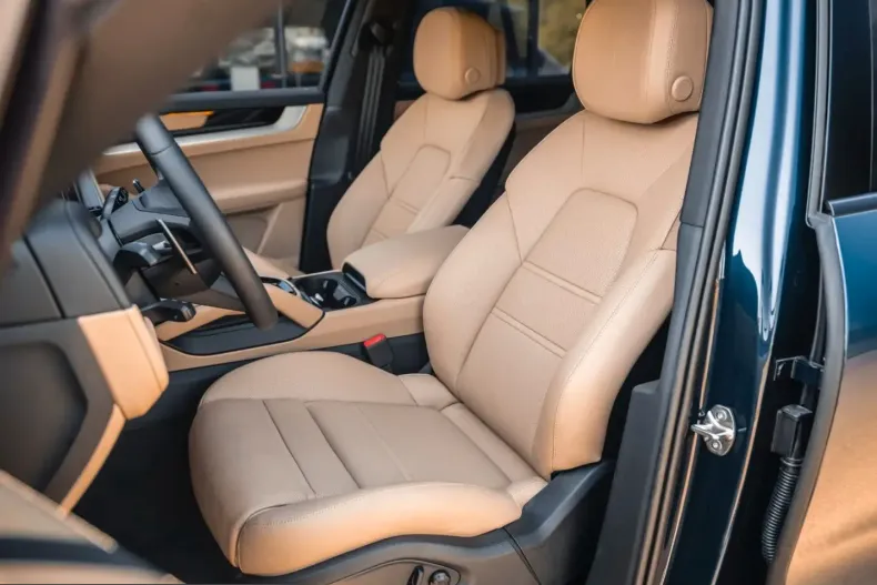 Porsche Cayenne din 2025 cu 8.000 km - oferta POR237300 - foto 10