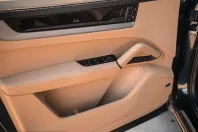 Porsche Cayenne din 2025 cu 8.000 km - oferta POR237300 - foto 19