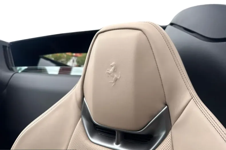 Ferrari 296 GTS din 2024 cu 12.300 km - oferta FER237302 - foto 18