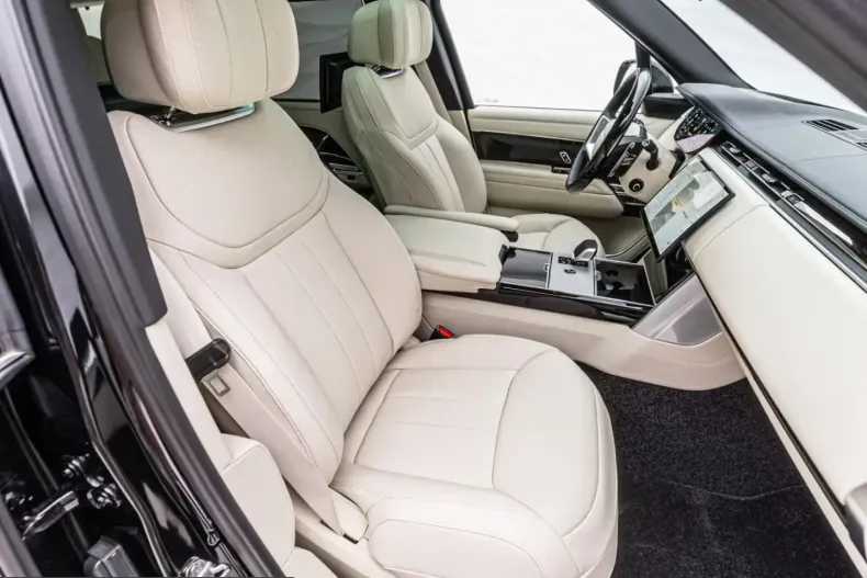 Land Rover Range Rover din 2026 cu 51 km - oferta LAN237308 - foto 12