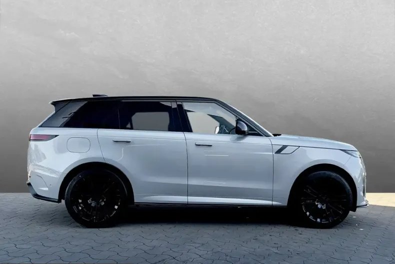 Land Rover Range Rover Sport din 2026 cu 51 km - oferta LAN237313 - foto 1