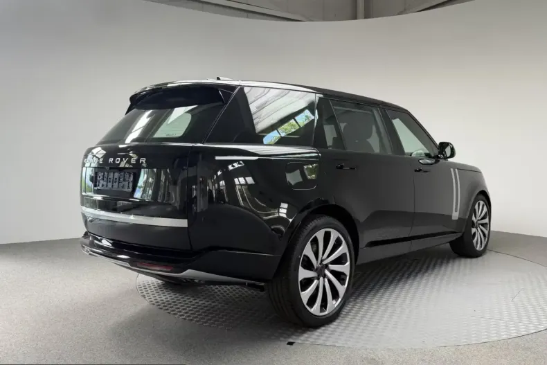 Land Rover Range Rover din 2026 cu 51 km - oferta LAN237314 - foto 3
