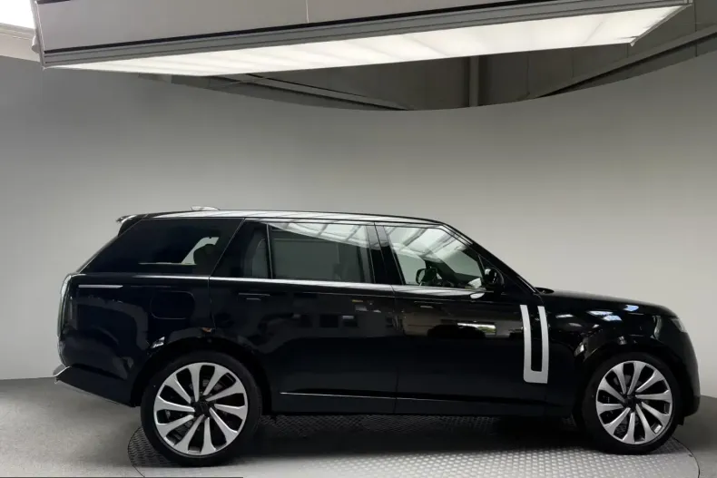 Land Rover Range Rover din 2026 cu 51 km - oferta LAN237314 - foto 7