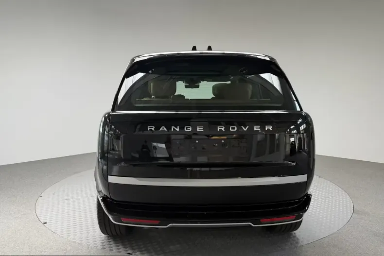Land Rover Range Rover din 2026 cu 51 km - oferta LAN237314 - foto 8