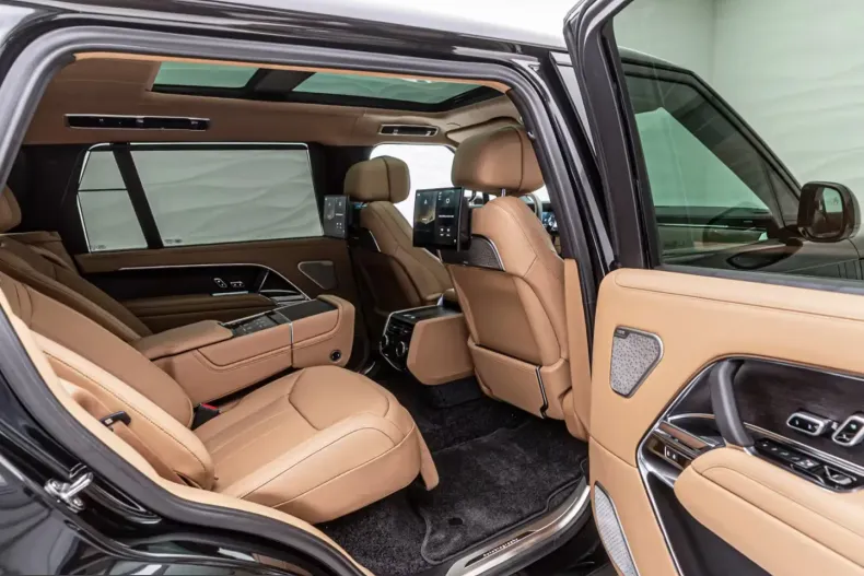 Land Rover Range Rover din 2026 cu 51 km - oferta LAN237315 - foto 24