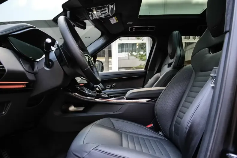 Land Rover Range Rover Sport din 2026 cu 51 km - oferta LAN237319 - foto 7