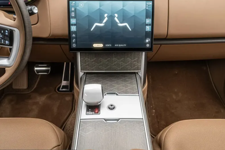 Land Rover Range Rover din 2026 cu 51 km - oferta LAN237320 - foto 22