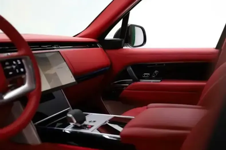 Land Rover Range Rover din 2026 cu 51 km - oferta LAN237322 - foto 9
