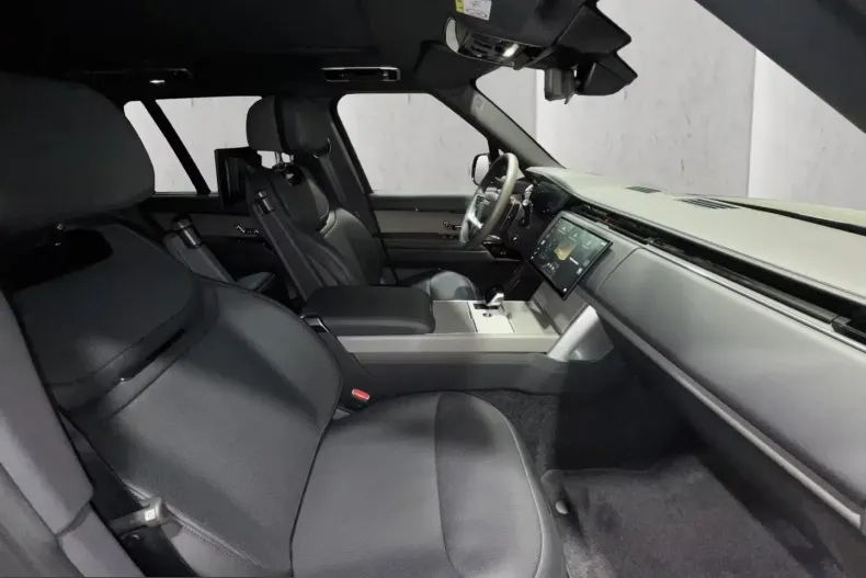 Land Rover Range Rover din 2026 cu 51 km - oferta LAN237323 - foto 8