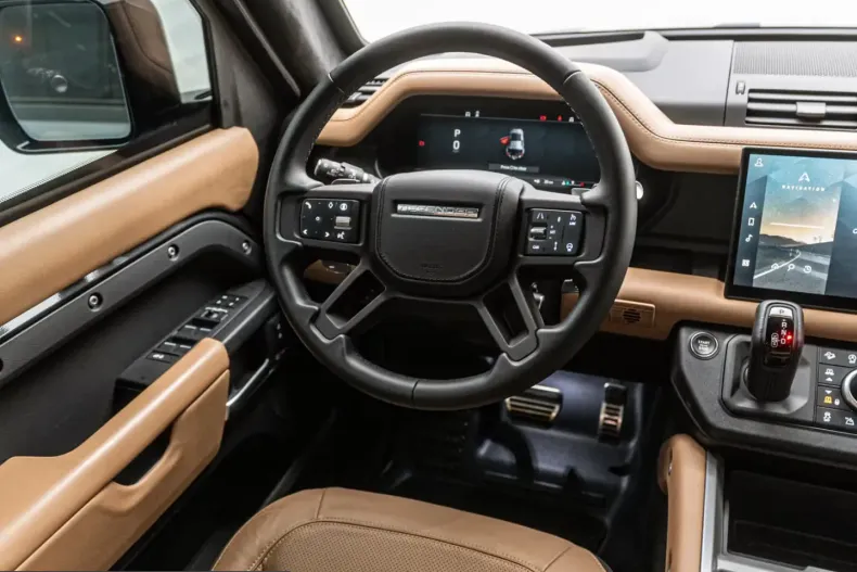 Land Rover Defender din 2026 cu 51 km - oferta LAN237325 - foto 17