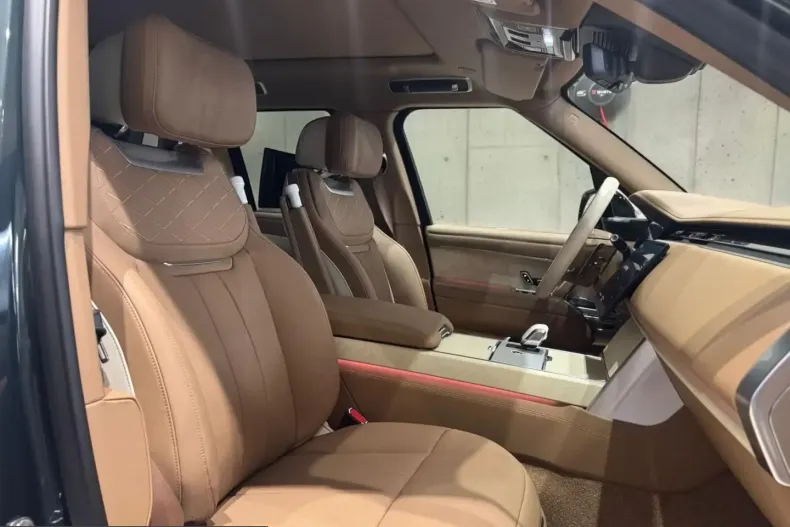 Land Rover Range Rover din 2026 cu 51 km - oferta LAN237327 - foto 2