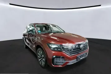 Volkswagen Touareg din 2023 - oferta VOL237331