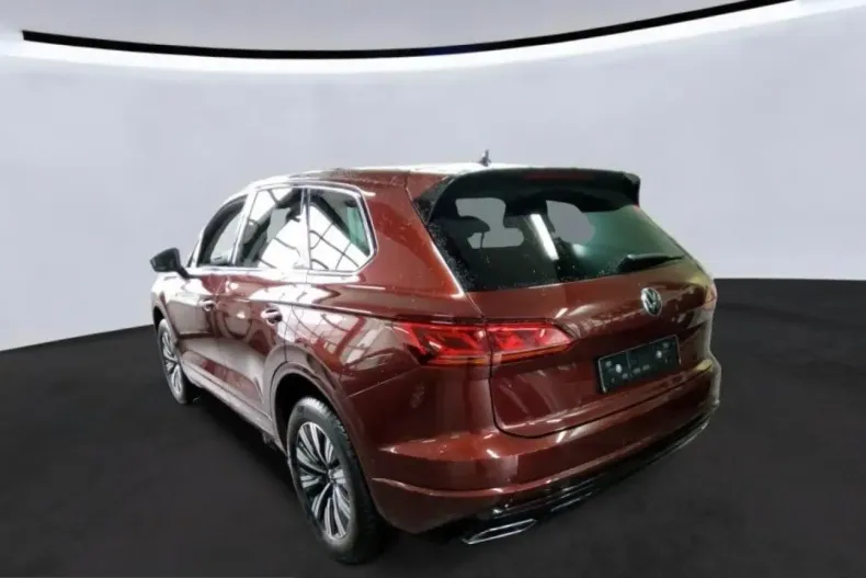 Volkswagen Touareg din 2023 cu 78.000 km - oferta VOL237331 - foto 2