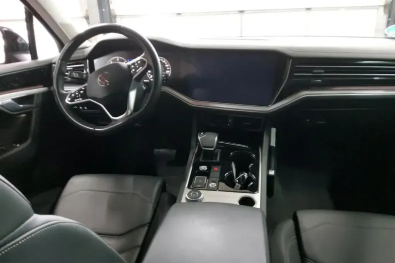 Volkswagen Touareg din 2023 cu 78.000 km - oferta VOL237331 - foto 5