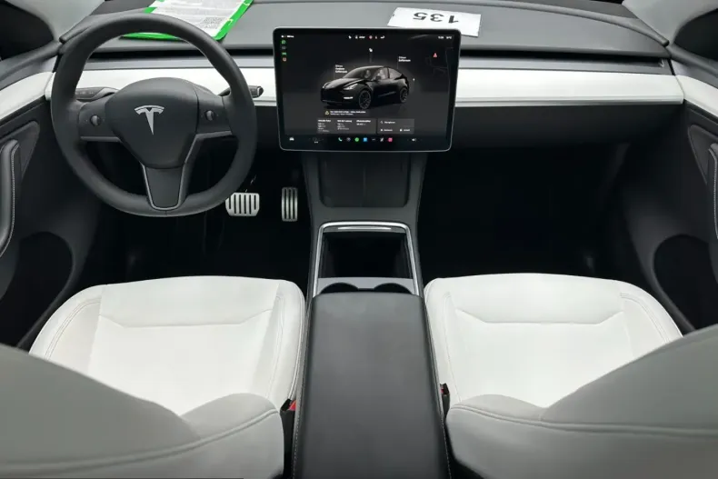 Tesla Model Y din 2024 cu 35.000 km - oferta TES237333 - foto 13