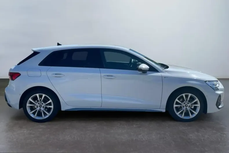 Audi A3 din 2025 cu 29.955 km - oferta AUD237336 - foto 6